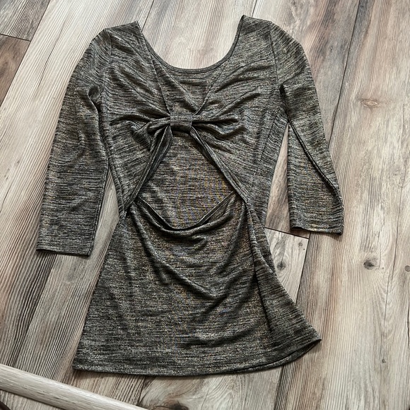 Guess bronze shimmer holiday top - Picture 3 of 6